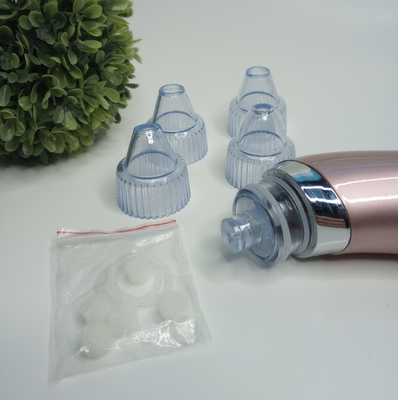 Derma Clear Blackhead Remover - Picture 3 of 12